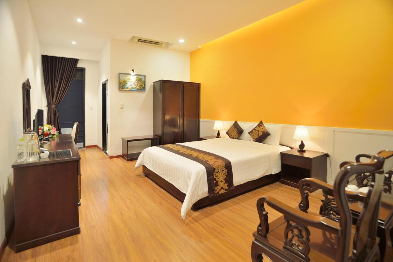 Pandora Saigon Hotel Хошимин Экстерьер фото
