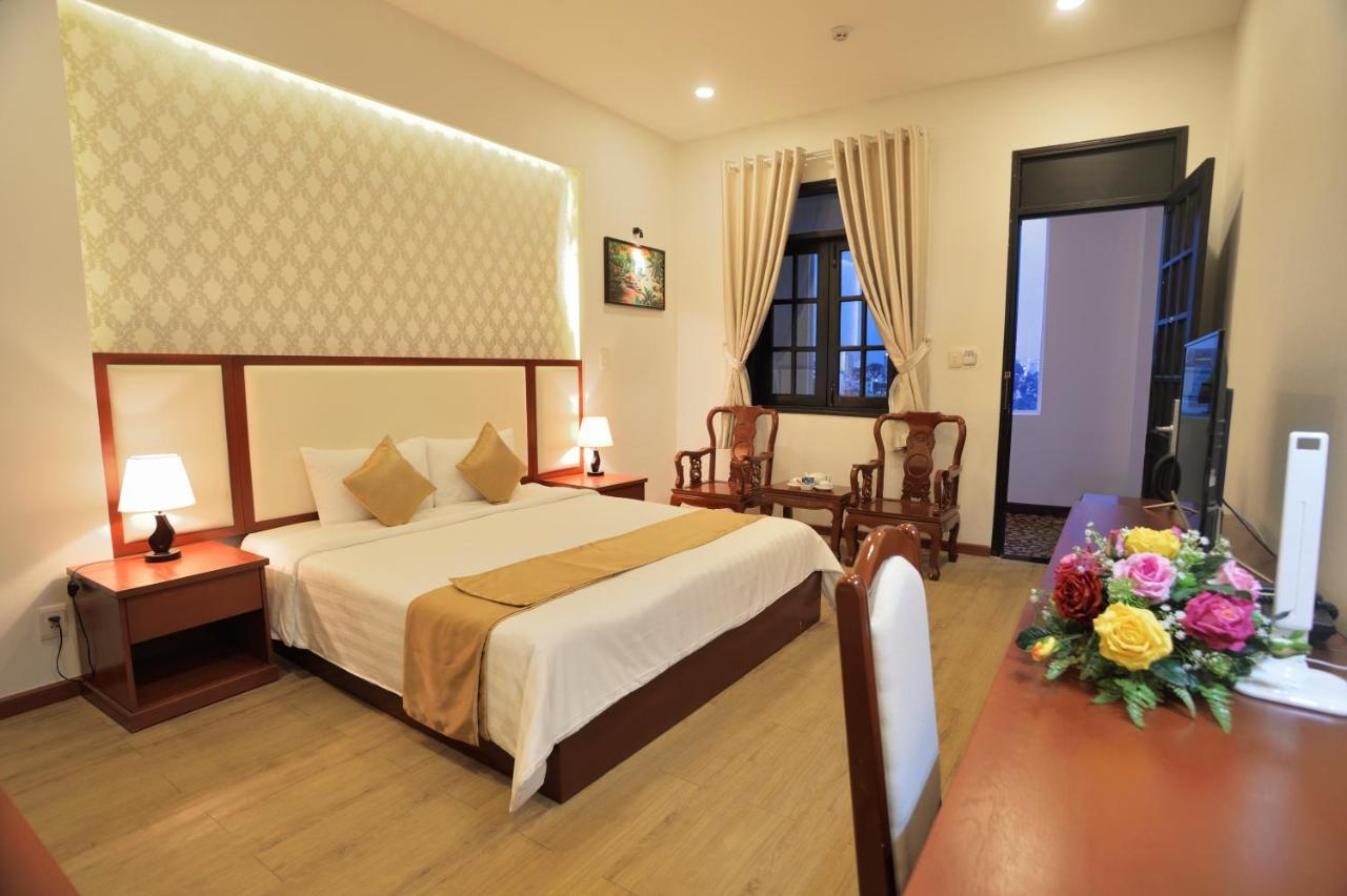 Pandora Saigon Hotel Хошимин Экстерьер фото